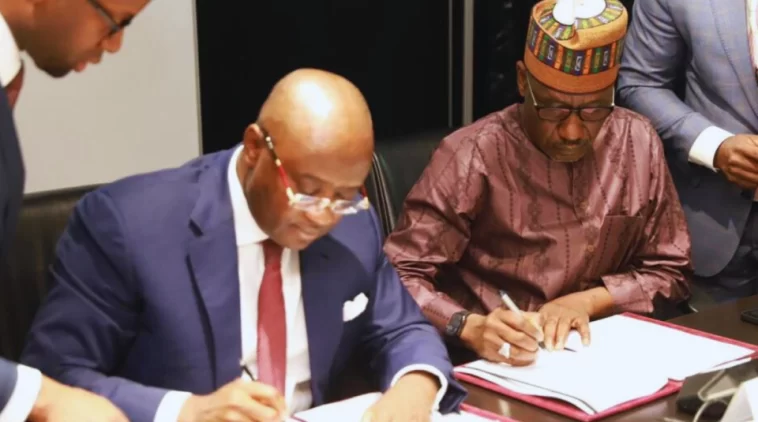 Svg+xml;charset=utf 8,%3Csvg%20xmlns%3D'http%3A%2F%2Fwww.w3