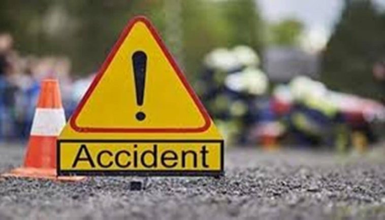 3 dead as amateur driver runs over tricycle in Ogun