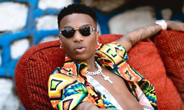 Wizkid announces N100m as gift to kids for Christmas