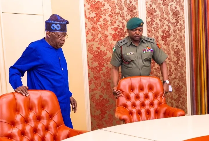 Tinubu in closed door meeting with APC govs at Villa